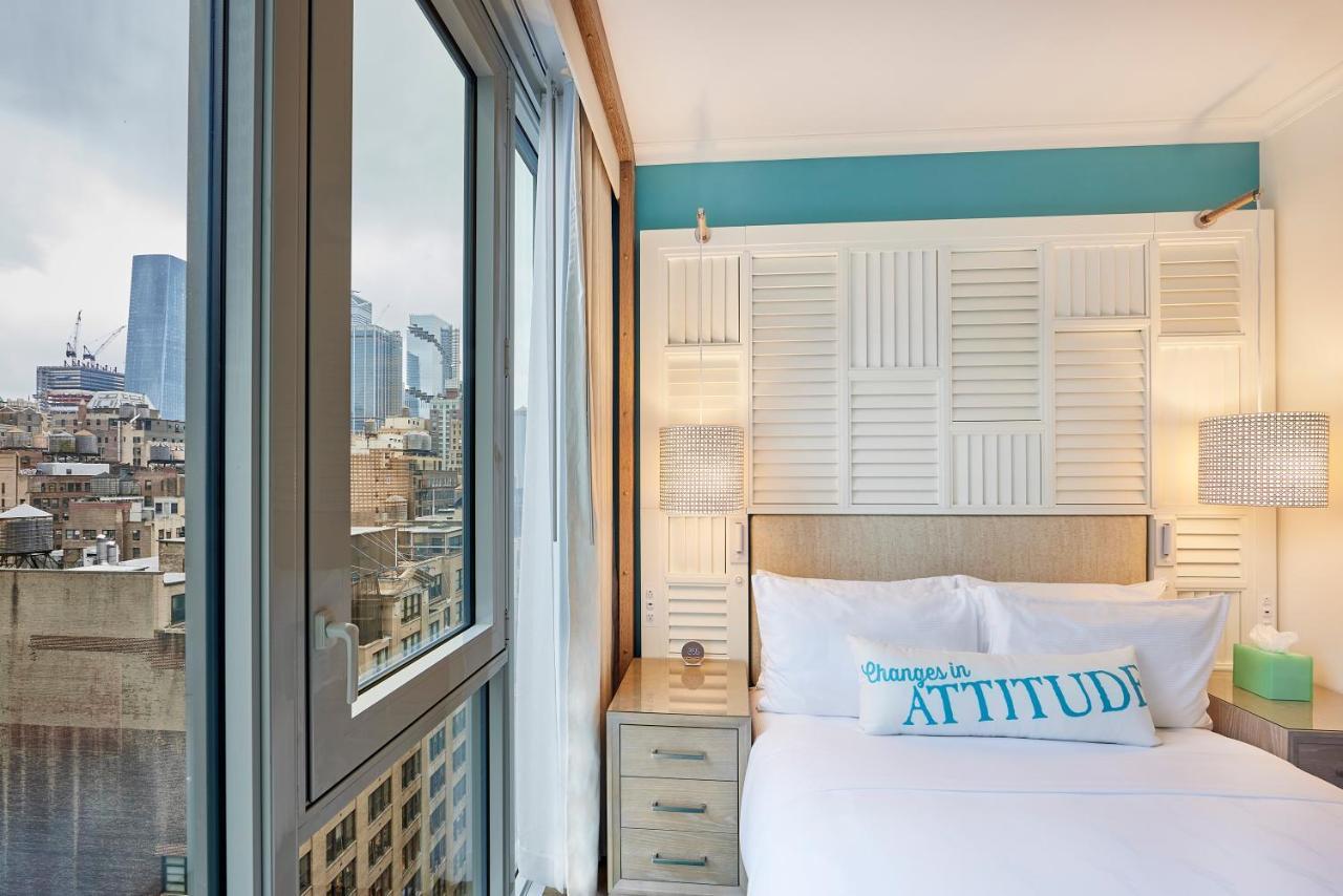 Premium One Queen Bed Mobility Accessible